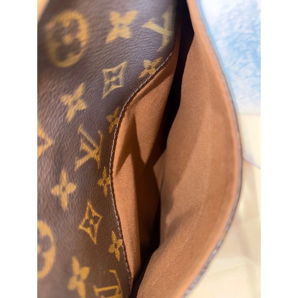Louis Vuitton Odeon PM Crossbody purse NEW VACHETTA - Picture 11 of 16